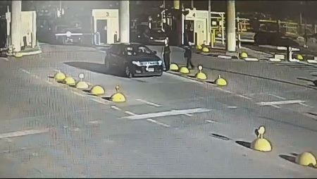 إتهام 5 شبان من الطيبة والطيرة والقدس بسرقة 27 سيارة